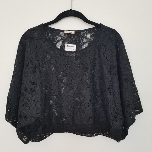 Lovely 153 crop lace top - Picture 1 of 3